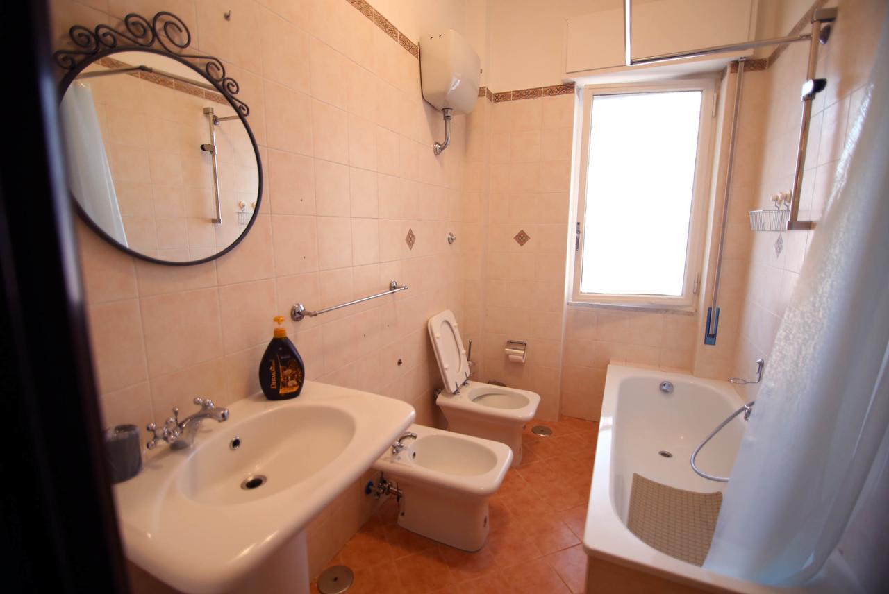 B&B Le Perle Portici Bagian luar foto