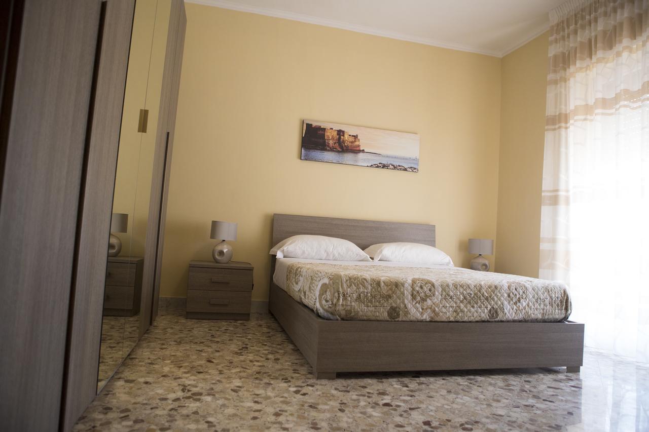 B&B Le Perle Portici Bagian luar foto